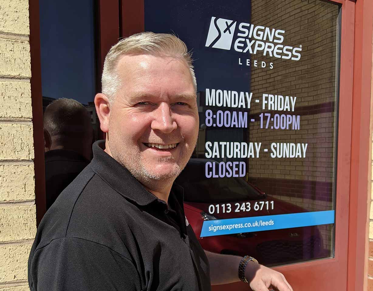 Your Own Boss Signs Express Franchise
