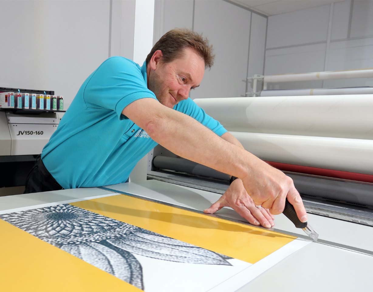 Franchise Training & Support Signs Express Franchise